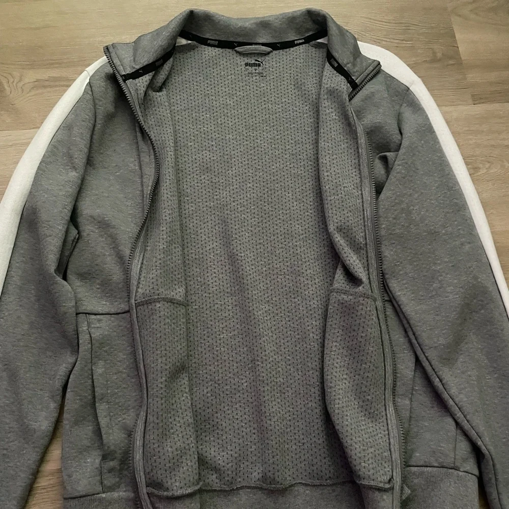 Puma Track Jacket - Picture 5 of 7